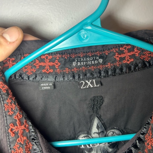 Vintage Roar tribal y2k embroidered button up longsleeve shirt - Picture 2 of 14